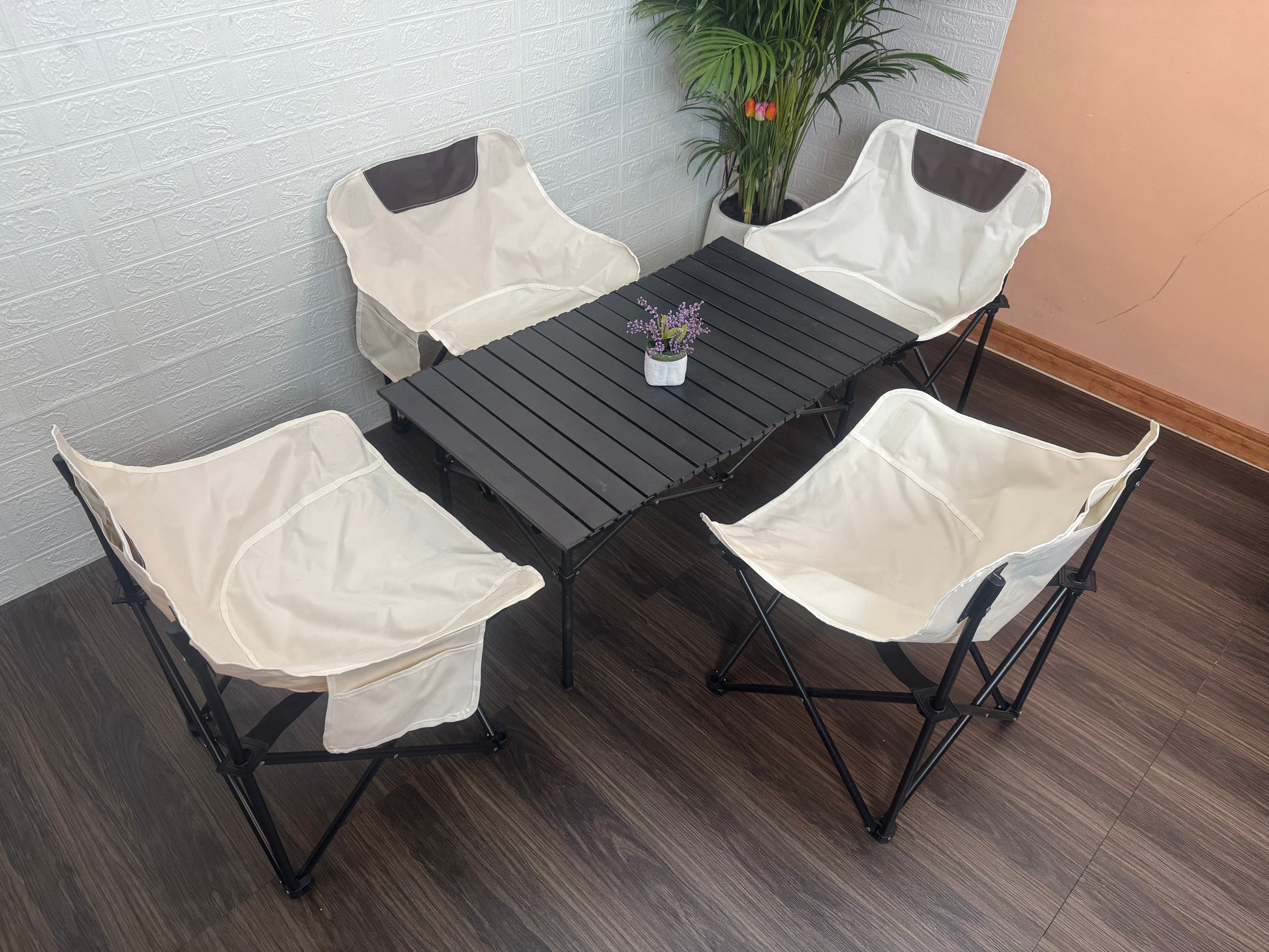 โต๊ะพับได้ 90X Eggroll Table (สีดำขาดำ)